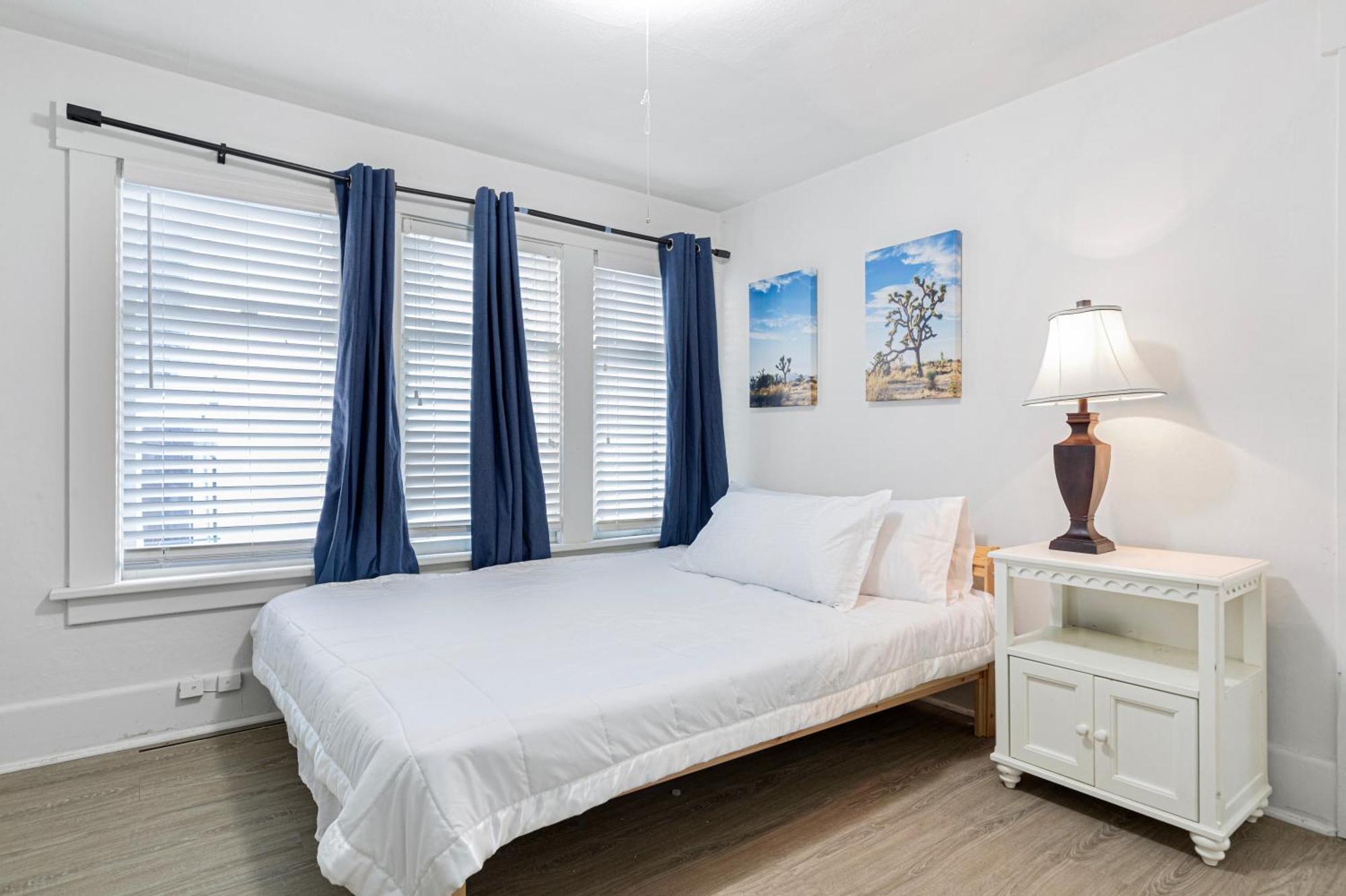 Vintage 3 Bedroom Home In Prime Eastlake Seattle With Private Parking מראה חיצוני תמונה