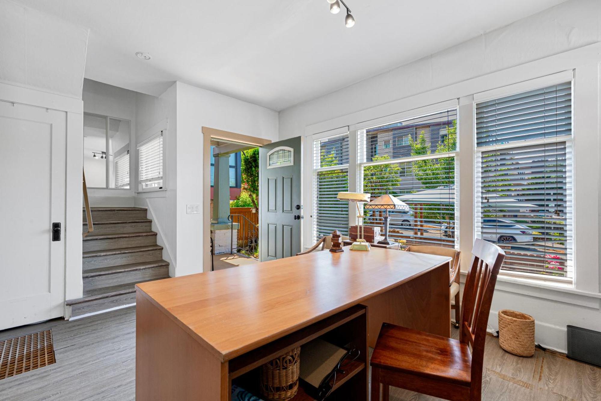 Vintage 3 Bedroom Home In Prime Eastlake Seattle With Private Parking מראה חיצוני תמונה